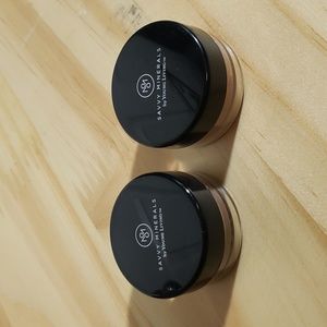 Savvy Minerals bundle by Young Living